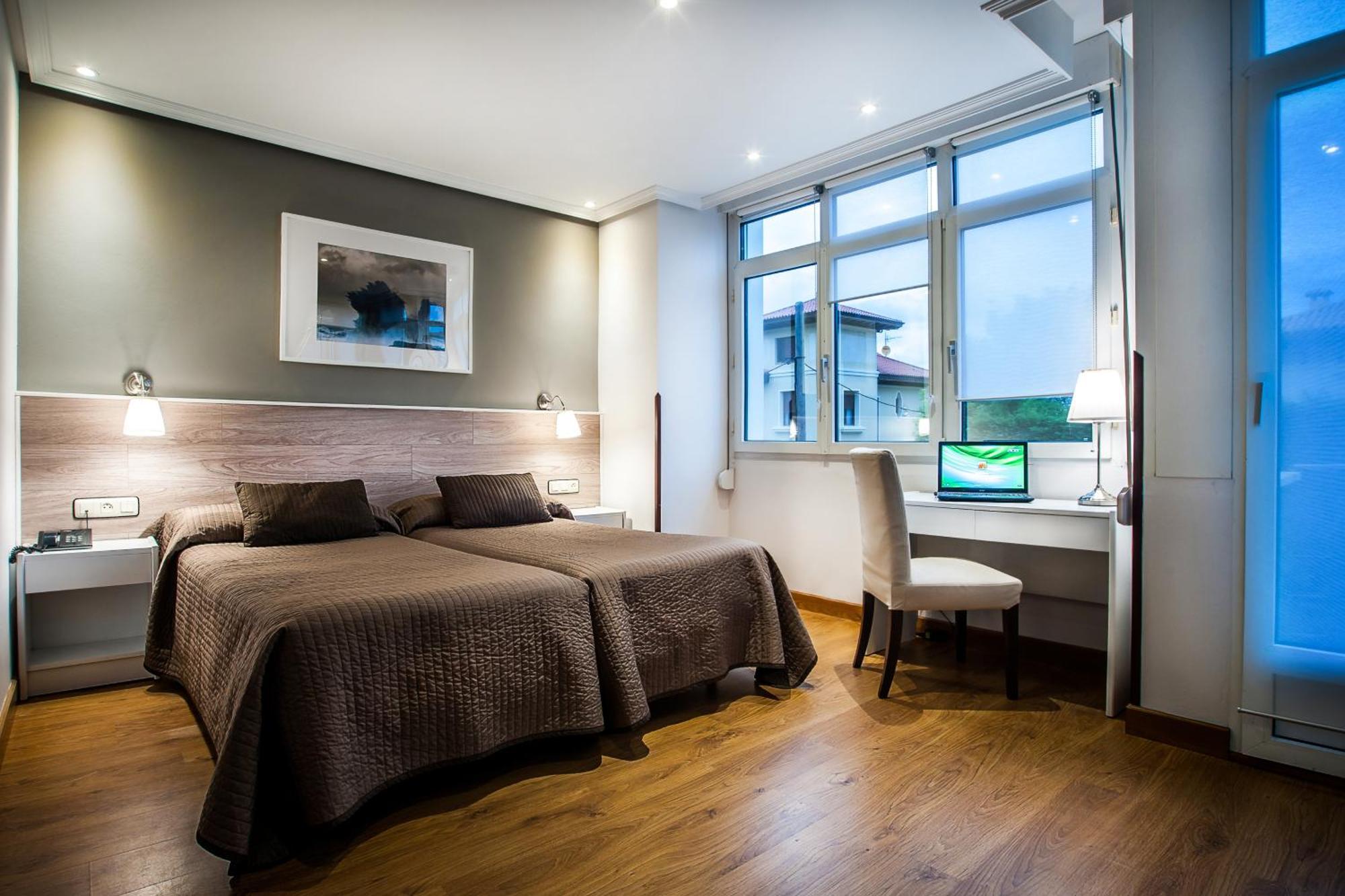 Hotel Don Pepe Ria Ribadesella Værelse billede