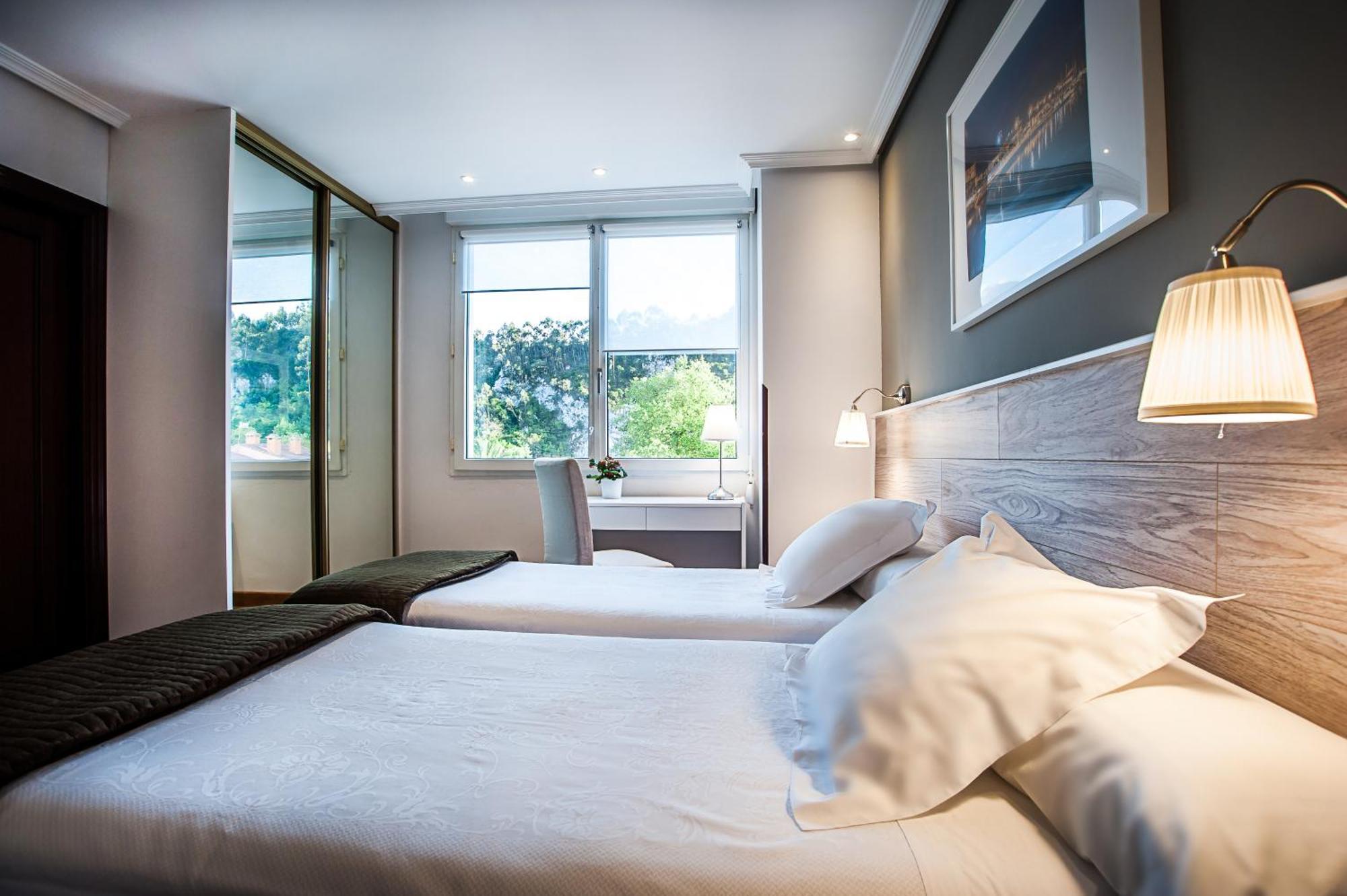 Hotel Don Pepe Ria Ribadesella Værelse billede
